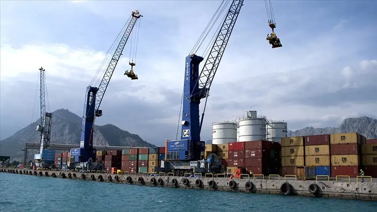Batı Akdeniz'in 9 aylık ihracatı 2,2 milyar doları aştı