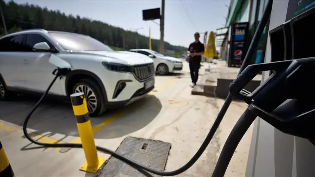 Eylülde elektrikli araçlara 3 milyon 152 bin 733 şarj işlemi yapıldı