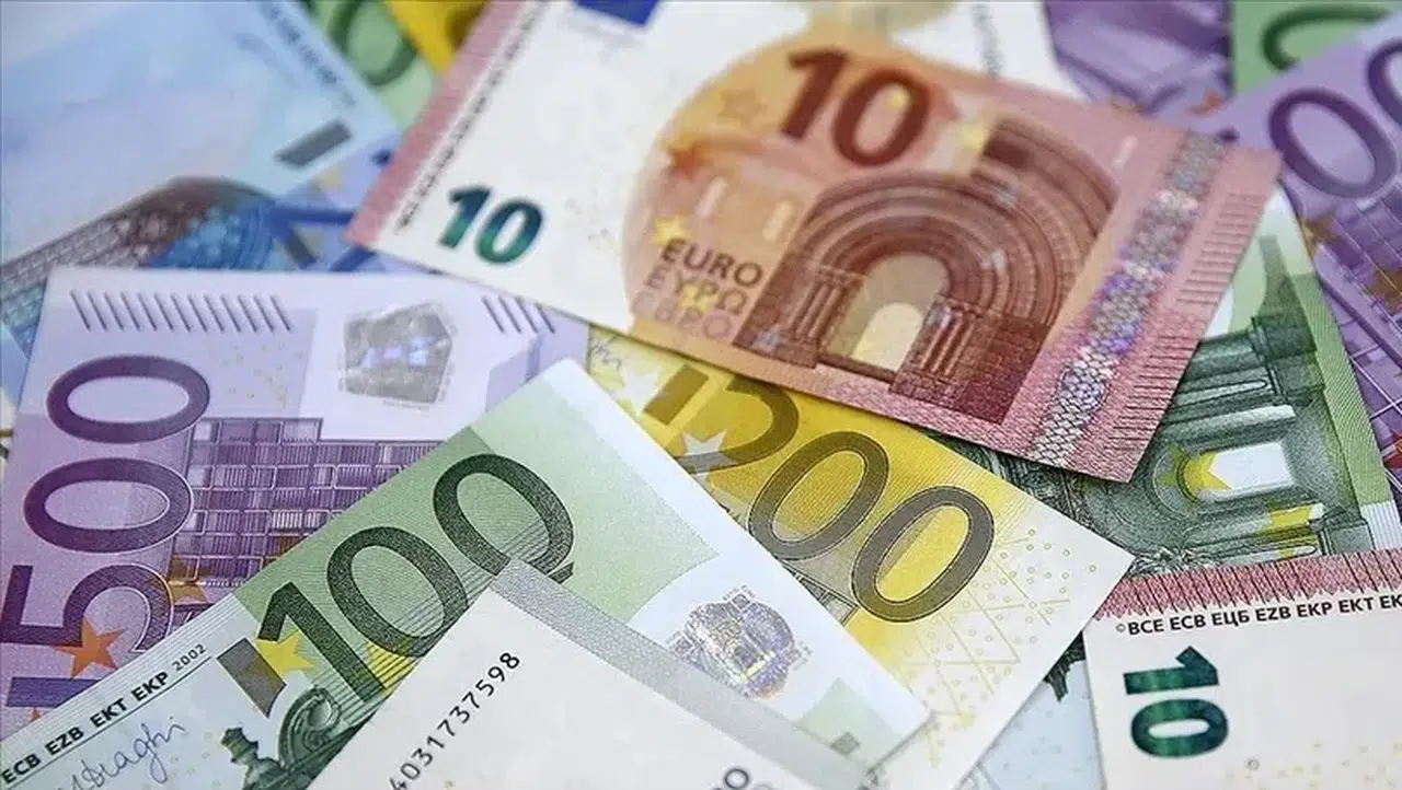 AB ağustosta 25,2 milyar avro dış ticaret açığı verdi