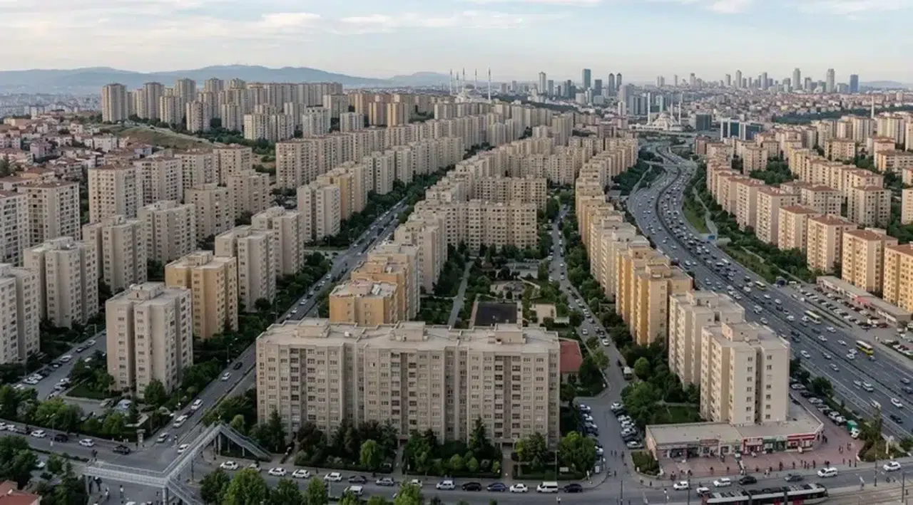 Milyonlarca ev sahibi ve kiracıyı ilgilendiren karar: Ekim ayı kira zam oranı netleşti