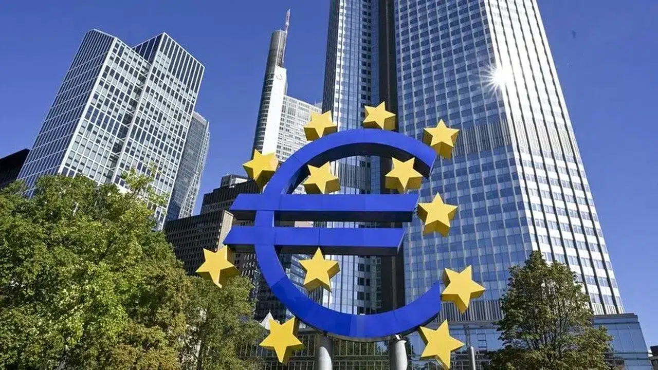 ECB raporu alarm verdi: Avro Bölgesi bankalarından kredi şartlarına yeni fren