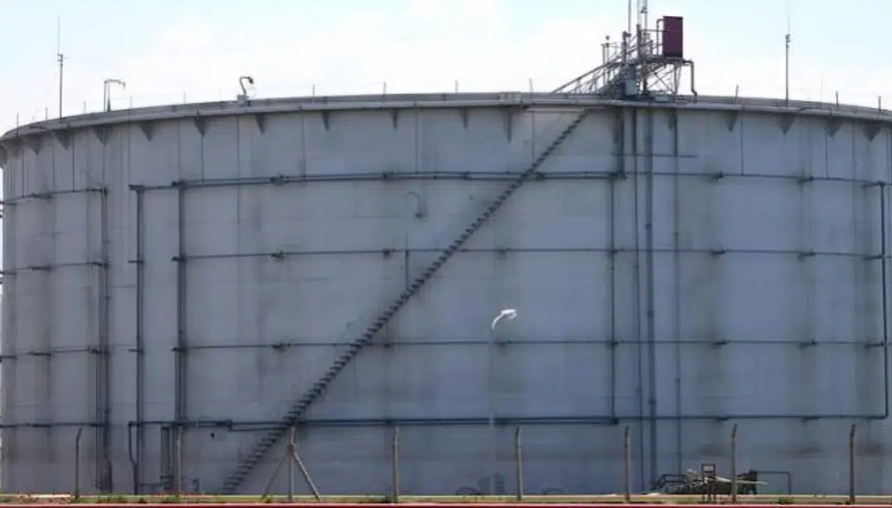 ABD'nin ticari ham petrol stokları 900 bin varil arttı