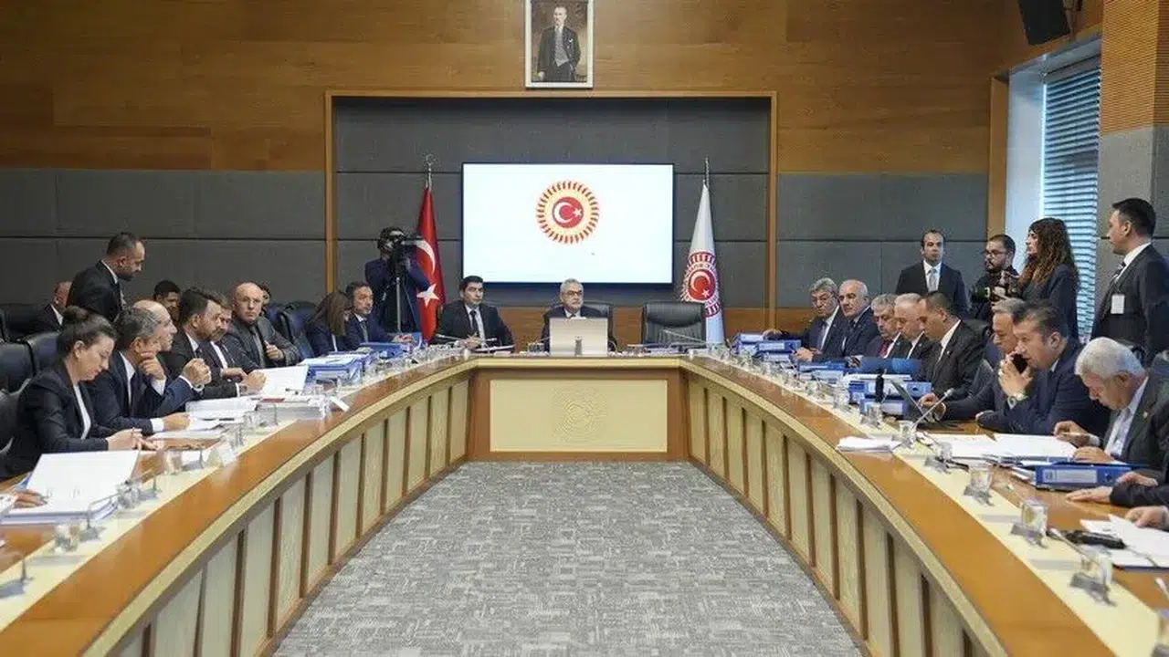 TBMM KİT Komisyonu'nda yoğun mesai: İki yıllık mali tablolar incelemeye alınıyor
