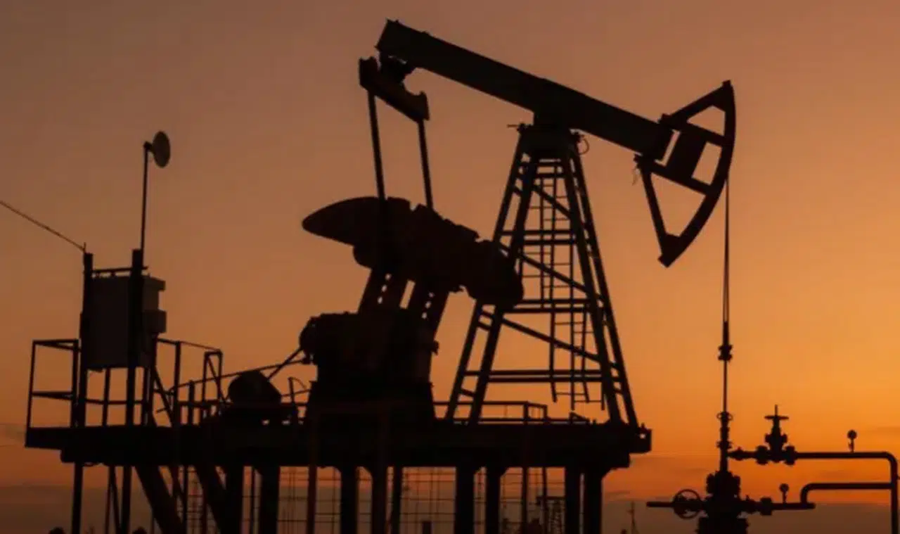 Brent petrolün varil fiyatı 101,37 dolara geriledi