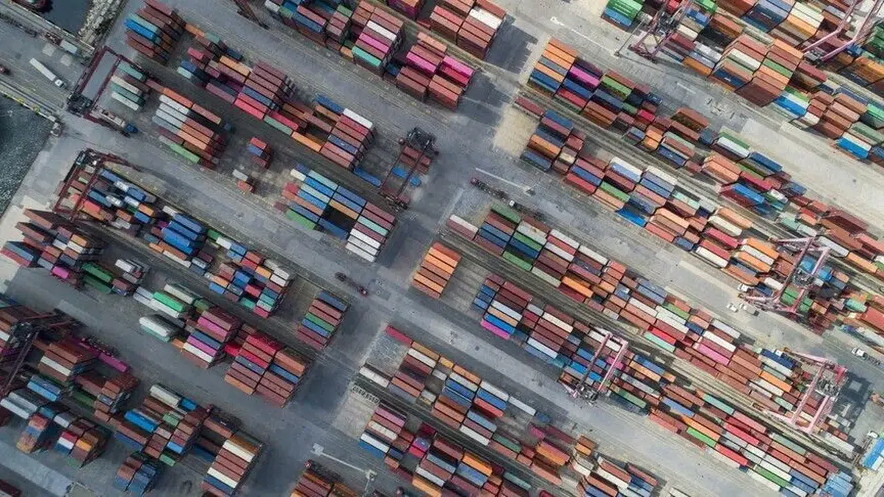 İhracatta güçlü ivme: Dış ticaret açığı eylülde yüzde 25,8 daraldı