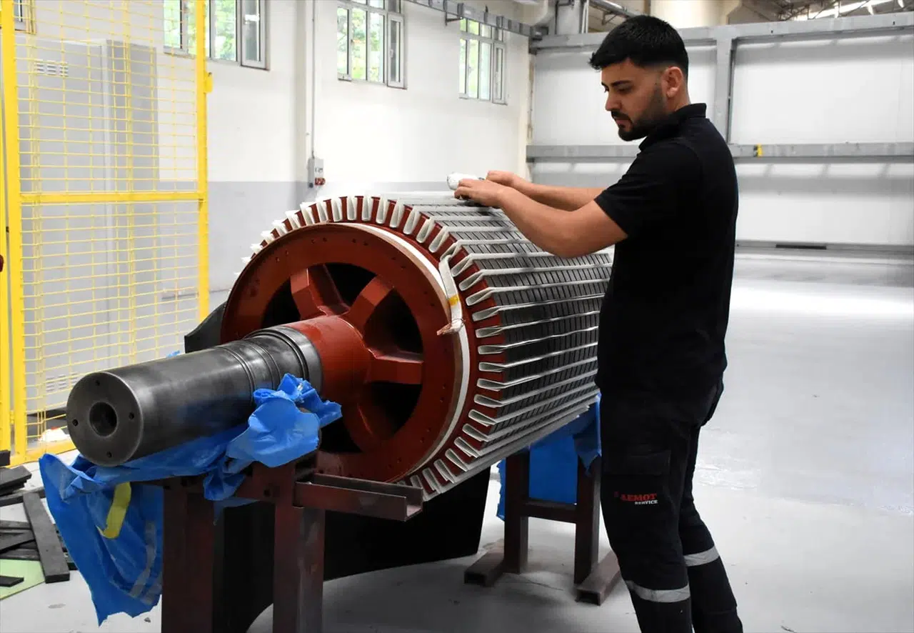 Aksaray'da üretilen rüzgar türbini motorları, Çin'e ihraç ediliyor