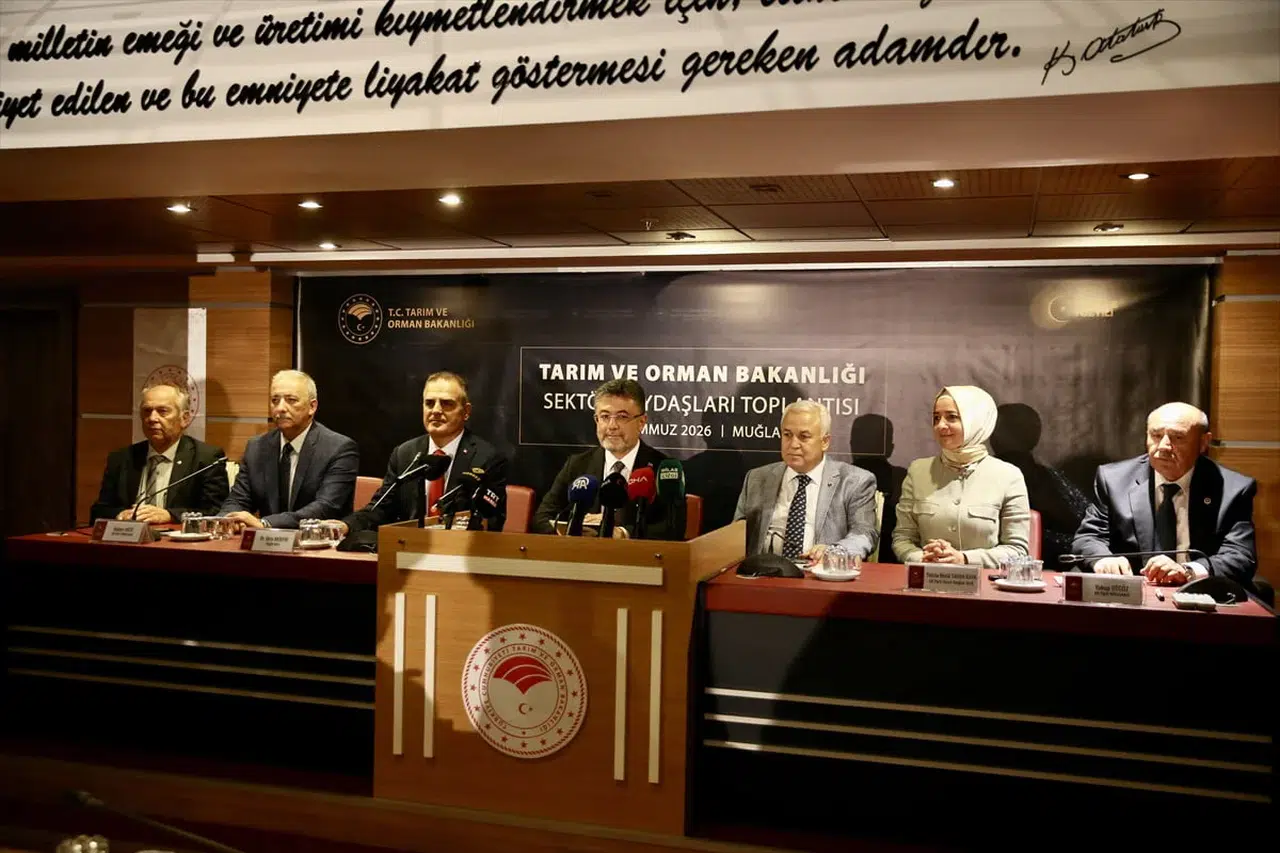 Tarım ve Orman Bakanı Yumaklı, Muğla'da sektörel gelişmeleri paylaştı