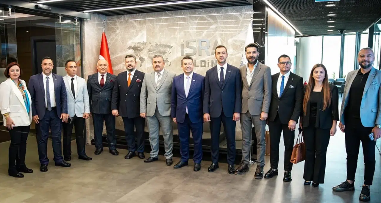 Askon Antalya şubesi heyeti, İstanbul'da ticari işbirliklerini görüşmek üzere bir araya geldi