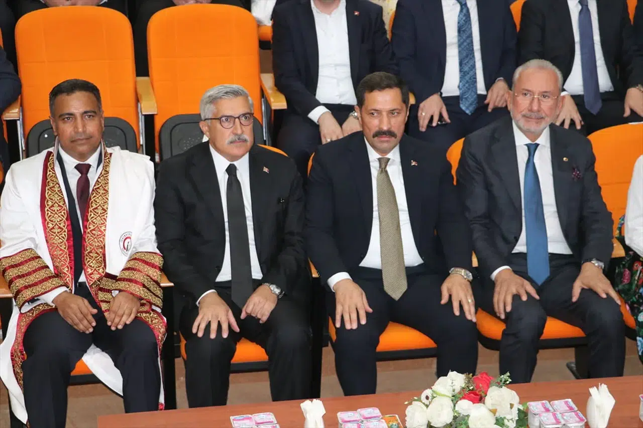 Fuat Tosyalı'ya fahri doktora unvanı: Geleceğin yeşil çelik vizyonu