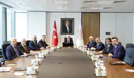 Bakan Şimşek kurmaylarıyla toplandı: Makrofinansal istikrar için tüm önlemler masada