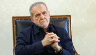 Kriz ve baskı kıskacındaki İran’da Cumhurbaşkanı iç cepheyi işaret etti