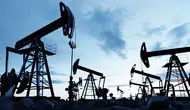 Petrol fiyatları düşüşte: Brent varil fiyatı 86,09 dolara geriledi