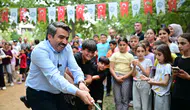 Yıldırım’da binlerce çocuk mahalle şenliklerinde buluştu
