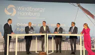 Enerji ve Tabii Kaynaklar Bakan Yardımcısı Demircan, WindEnergy Hamburg'da GÜRİŞ standını ziyaret etti