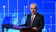 Ulaşım Bakanı Uraloğlu'ndan sürdürülebilir havacılık için önemli adımlar