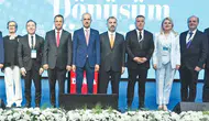 Ulaştırma ve Altyapı Bakanı Uraloğlu, İzmir Veri Merkezi açılışında dijital dönüşüm vurgusu yaptı