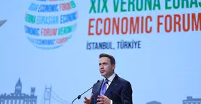 Bakan Bayraktar küresel arenada duyurdu: Türkiye katkı sunmaya hazır!