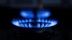 Enerji koridorunda abluka krizi: Petrol ve gaz fiyatları rekora koşuyor!