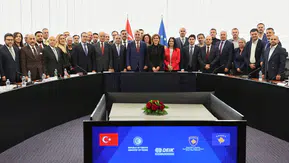 Bakan Bolat Priştine'den duyurdu: Kosova ile ticarette 1 milyar dolar eşiği aşıldı!