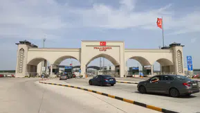 Gümrükte tarihi yoğunluk: Avrupa kapılarında tüm zamanların rekoru kırıldı