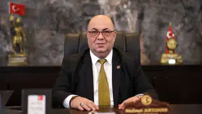 Gözyaşından önce dökülmesi gereken ter: Tarihin milletlerin önüne koyduğu ayna!