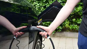 Elektrikli araç şarjında temmuzda tüketim rekoru kırıldı
