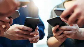 Mobil hizmetlerde rekabet artarken, numara taşıma miktarı 218 milyonu aştı