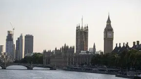 Siber tehditler ve aşırı iklim olayları kapıda: Londra’dan vatandaşlara hazırlık çağrısı
