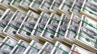 Dolar yatay, avro ve sterlin atakta: Piyasalar küresel jeopolitik satranç izliyor!