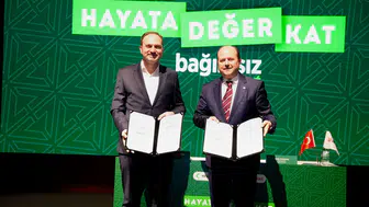 Ziraat Katılım’dan Yeşilay destekli yeni ürün: Bağımsız Kart ile harcamalar bağışa dönüşüyor!