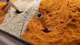 Baharat ve tohum ithal edenler dikkat: Resmi Gazete'de listeler sil baştan!