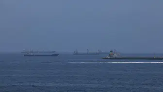 Hürmüz Boğazı'nda kritik tahliye: Türk gemileri güvenli bölgeye geçiyor