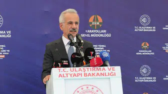 Hakkari'ye 73 milyar liralık dev dokunuş: Tüneller ve köprüler peş peşe açıldı