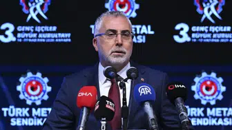 Bakan Işıkhan’dan dijital çağ uyarısı: Geleceğimizi tehdit eden görünmez bir salgın var