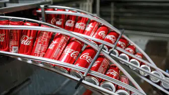 Dolaplarda yeni dönem: Coca-Cola raflarının %35'i rakiplere devrediliyor