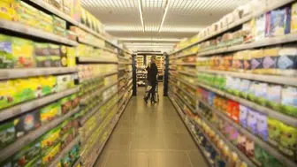 Mayıs ayında ticaret satış hacmi düşerken perakende satışta büyük artış kaydedildi