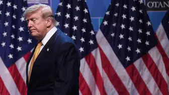 NATO dönüşü Air Force One’da hareketli dakikalar: Trump İran kararını açıkladı!