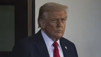 Trump, Kanada'ya yönelik otomotiv tarifelerini artırıyor
