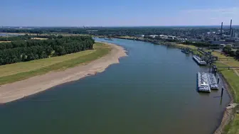 Ren Nehri'ndeki düşük su seviyeleri Almanya ekonomisini tehdit ediyor
