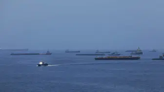 Tahran, Hürmüz Boğazı'nın kapılarını ABD ve İsrail'e kilitledi