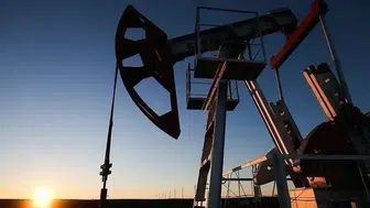 Petrol fiyatlarında belirsizlik: Brent varili 100,30 dolara düştü