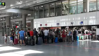 Yılın 8 ayında hava yolu ile 167 milyon yolcu seyahat etti