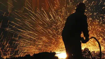 Orta Doğu belirsizliği devam ederken Türkiye imalat PMI ağustosta yükseldi