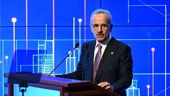 Ulaşım Bakanı Uraloğlu'ndan sürdürülebilir havacılık için önemli adımlar