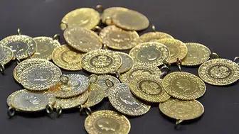 Gram altın 6 bin 560 liradan işlem görüyor, çeyrek altın 10 bin 820 lira