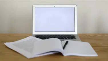 Kağıttan okumanın hafıza ve kavrama üzerindeki derin etkisi bilimsel verilerle kanıtlandı!