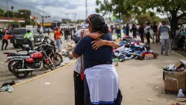 Depremin vurduğu Venezuela’da büyük seferberlik