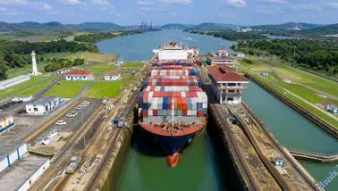 El Nino etkisiyle Panama Kanalı'nda günlük gemi geçişleri düşürülecek