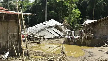 Assam eyaletindeki sellerde ölü sayısı 100’ü buldu