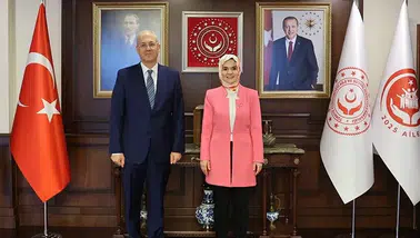 Bakan Uraloğlu, Mısır'ın Ankara Büyükelçisi el Sheikh ile görüştü